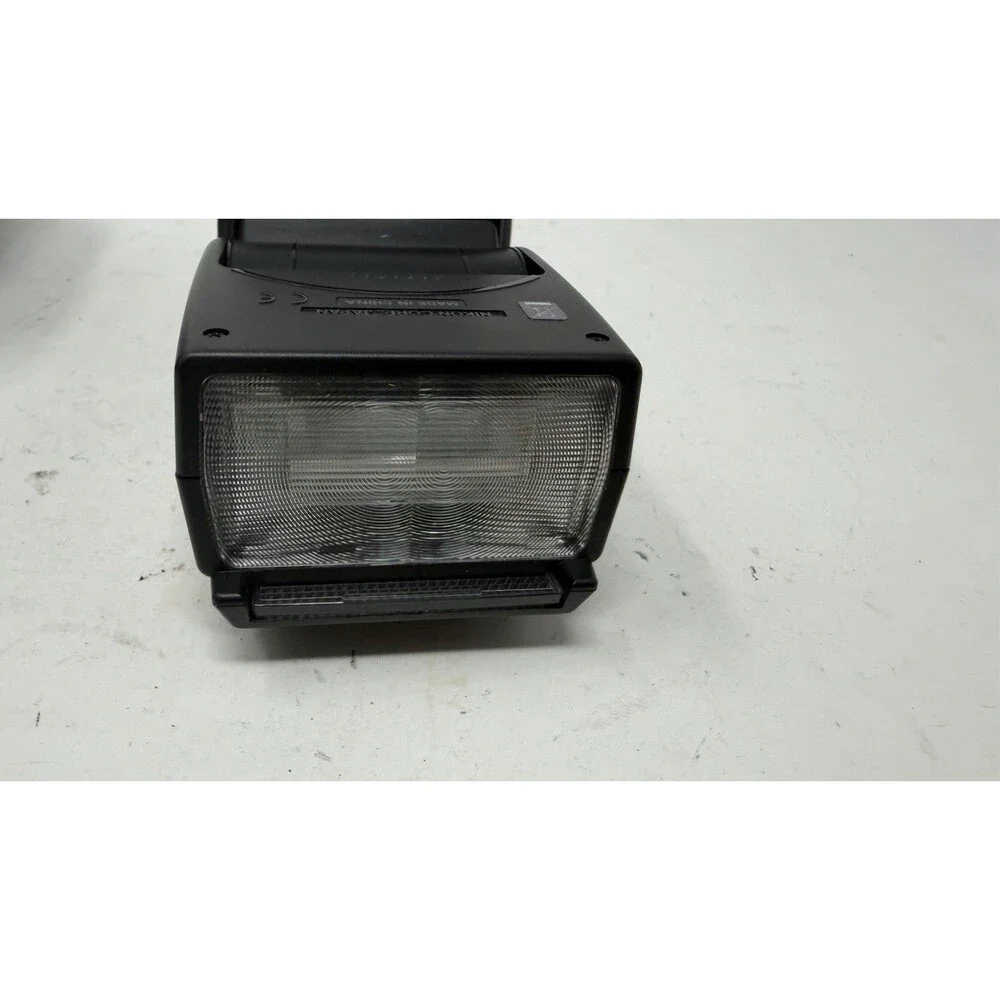 NIKON SB-600 Speedlight Camera Flash with Case - Tested